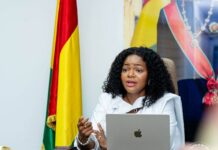 Guinée : Le Ministère de la Santé signe un partenariat renforcé entre les hospitalo-universitaires.