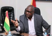 la rรฉunion en saluant lโimplication des hauts cadres, des chefs de services et des coordonnateurs de projets