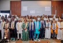 ๐๐ฅ๐จ๐ญ๐ฎ๐ซ๐ ๐๐ฎ ๐ฉ๐ซ๐จ๐ ๐ซ๐๐ฆ๐ฆ๐ ๐
๐๐๐+ : ๐๐ ๐ฆ๐๐ง๐๐ ๐๐ซ๐ฌ ๐๐ ๐ฉ๐ซ๐๐ญ๐ฌ ๐ ๐ฌ๐จ๐ฎ๐ญ๐๐ง๐ข๐ซ ๐ฅ๐ ๐ญ๐ซ๐๐ง๐ฌ๐๐จ๐ซ๐ฆ๐๐ญ๐ข๐จ๐ง ๐๐ ๐ฅโ๐๐ญ๐๐ญ